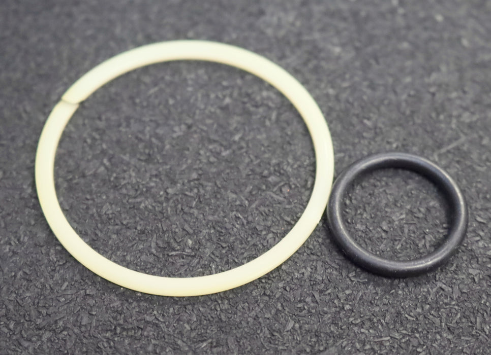 Bild des Artikels BECKER-Dichtungssatz-für-Zugzylinder-für-BECKER-Hebebühne-Typ-EFA-K-222