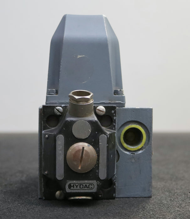 Bild des Artikels HYDAC-NORMA-Steuerblock-WL70-4-A-231-220V-50Hz-2,0/0,3-A-für-SCHMIDT-AUFZÜGE