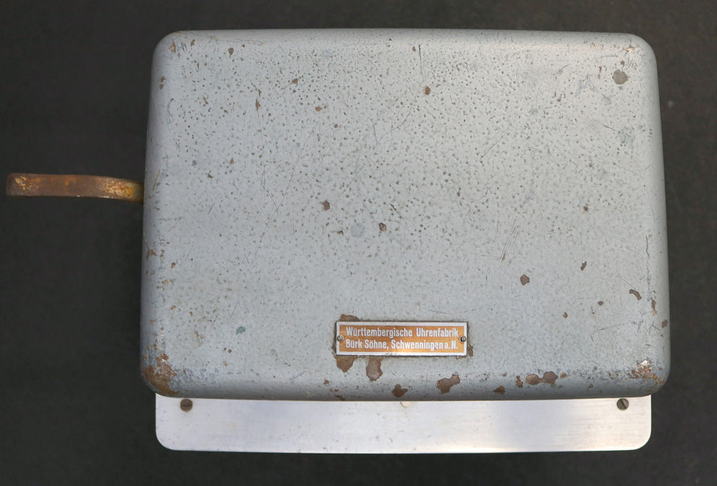 Bild des Artikels WÜRTTEMBERGISCHE-UHRENFABRIK-BÜRK-Stempeluhr-Historische-Stechuhr-Nr.-16591