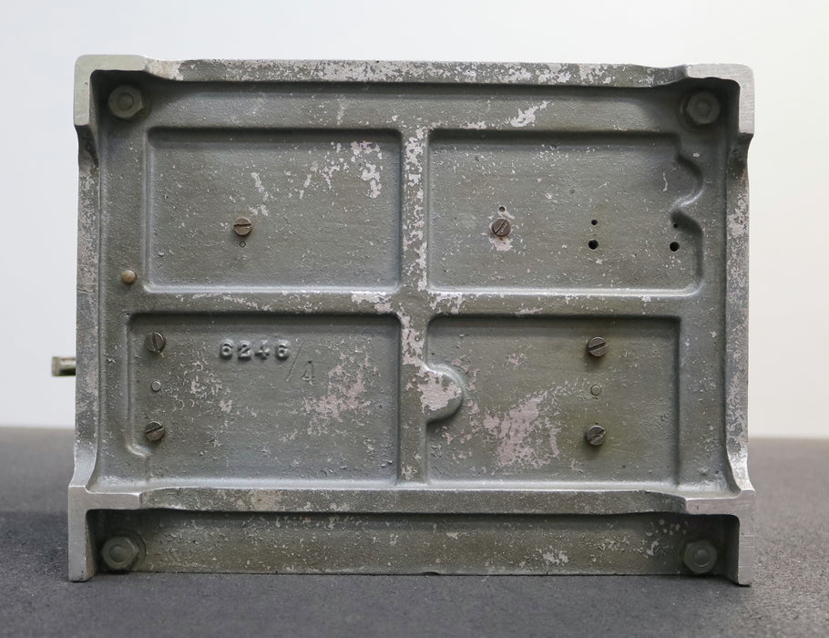 Bild des Artikels WÜRTTEMBERGISCHE-UHRENFABRIK-BÜRK-Stempeluhr-Historische-Stechuhr-Nr.-16591