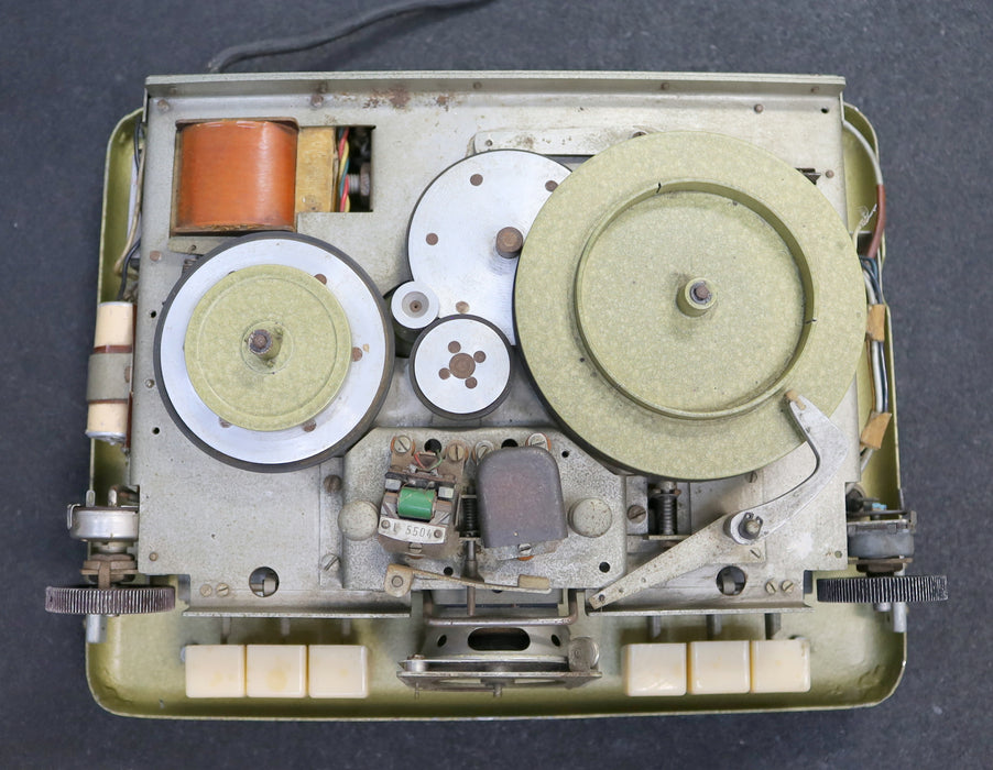 Bild des Artikels GRUNDIG-Tonbandgerät-Stenorette-Baujahr-1950---1960-Metallgehäuse-ohne-Zubehör