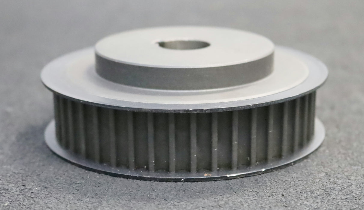Bild des Artikels Stahl-Zahnscheibe-Pulley-mit-beidseitiger-Bordscheibe-44-8M-20-Profil:-8M-Z=44