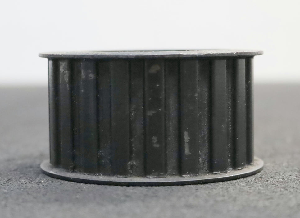 Bild des Artikels Stahl-Zahnscheibe-Pulley-mit-beidseitiger-Bordscheibe-20-H-150-Z=20-Profil:-H