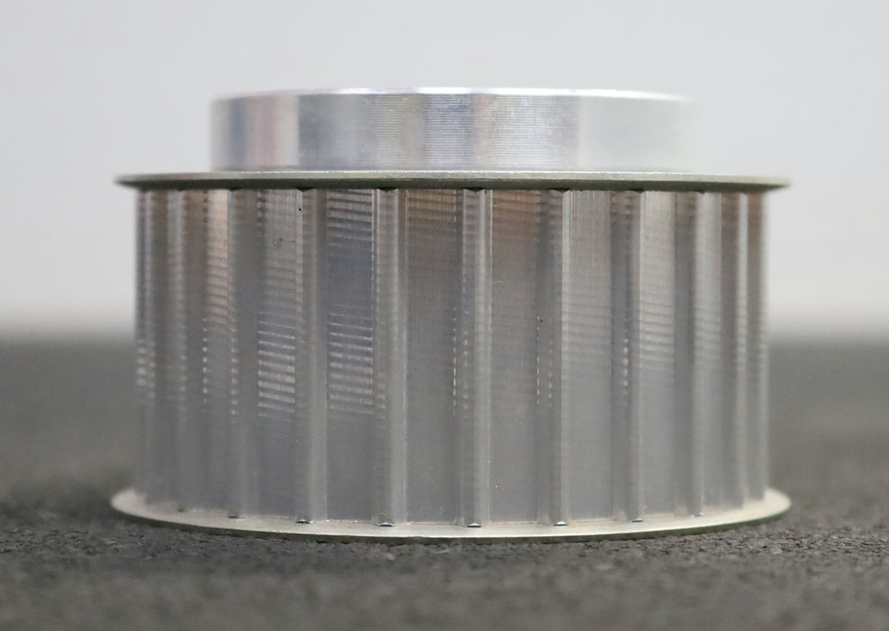 Bild des Artikels Aluminium-Zahnscheibe-mit-beidseitiger-Bordscheibe-47-AT10/25-Profil:-AT10-Z=25-