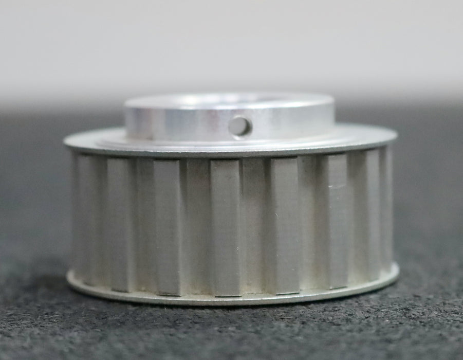 Bild des Artikels Aluminium-Zahnscheibe-mit-beidseitiger-Bordscheibe-31-T10/18-Profil:-T10-Z=18