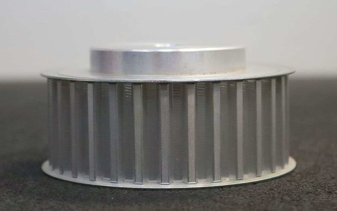 Bild des Artikels Aluminium-Zahnscheibe-mit-beidseitiger-Bordscheibe-50-T10/32-Profil:-T10-Z=32-