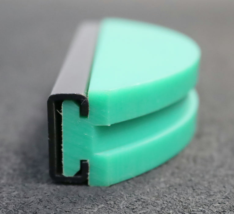 Bild des Artikels MURTFELDT-Gleitprofil-für-Spannbox-Größe1+2-3/4x7/16-Maße-LxBxH-140x52x30mm