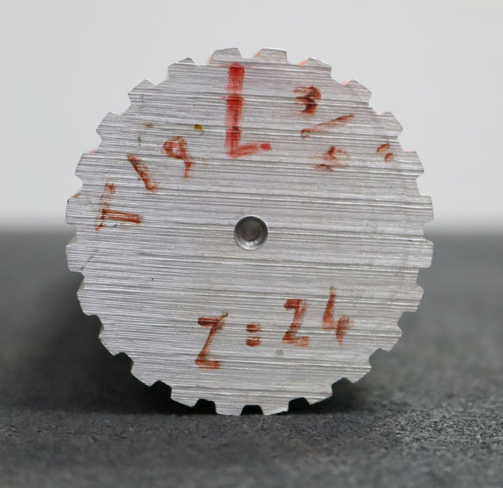 Bild des Artikels Aluminium-Zahnwelle-Toothed-shaft-L-24-Profil:-L-24-Zähne-GL-verzahnt-300mm