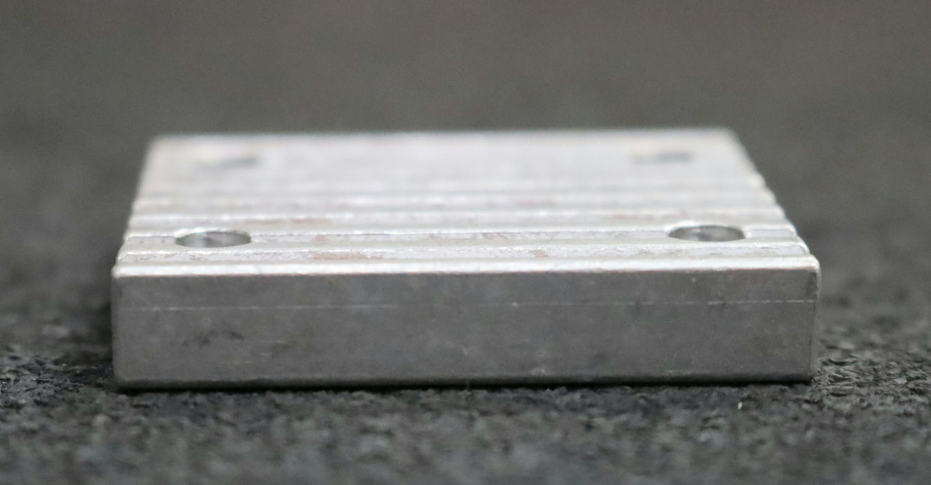 Bild des Artikels POGGI-Aluminium-Klemmplatte-Clamping-plate-T5-25-Profil:-T5-f.-Riemenbreite-25mm