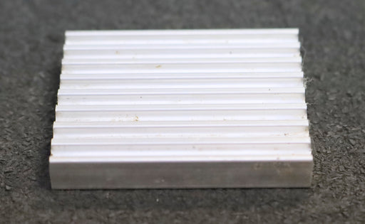 Bild des Artikels Aluminium-Klemmplatte-Clamping-plate-Profil:-8M-ohne-Bohrungen-Gesamtb.:-41,5mm