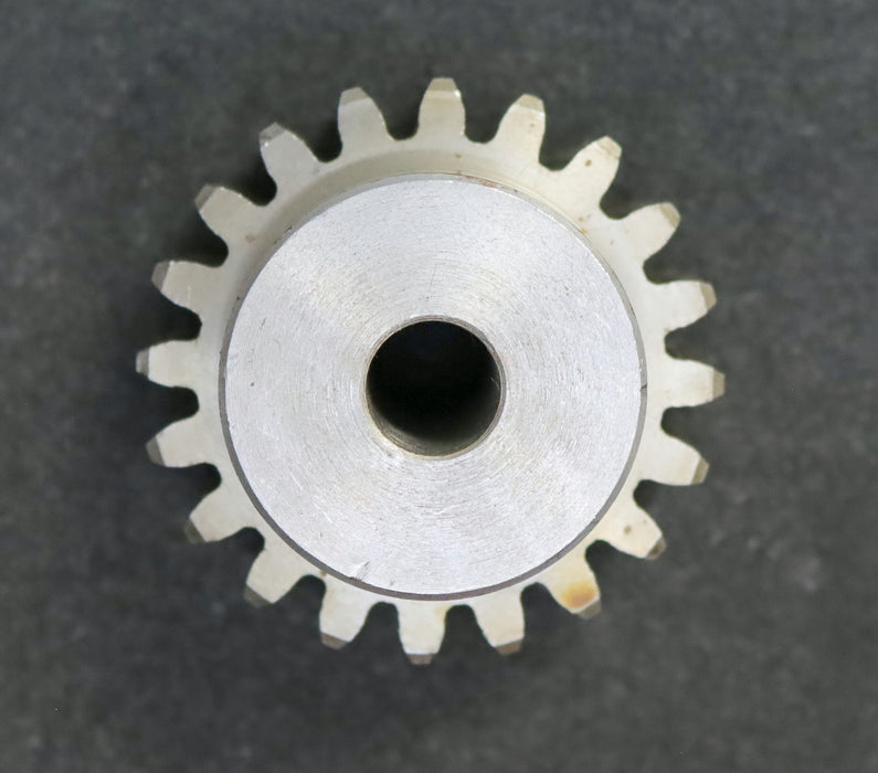 Bild des Artikels Stahl-Stirnzahnrad-Spur-gear-M3x20-Teilung:-9,42mm-20-Zähne-BohrungsØ--=-14mm