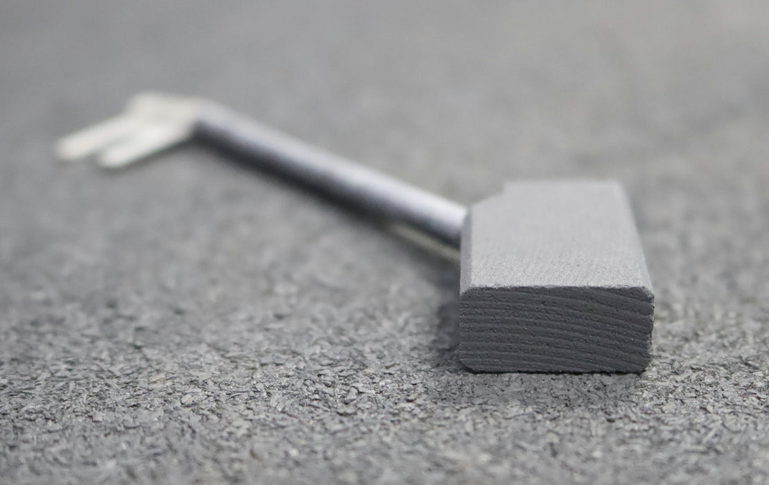 Bild des Artikels S+E-Kohlebürste-Blockkohlebürste-mit-einer-Litze-Typ-116-E50-Maße-10x20x32mm