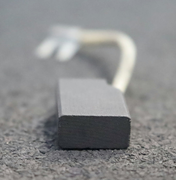 Bild des Artikels S+E-Kohlebürste-Blockkohlebürste-mit-einer-Litze-Typ-116-E50-Maße-8x16x25mm