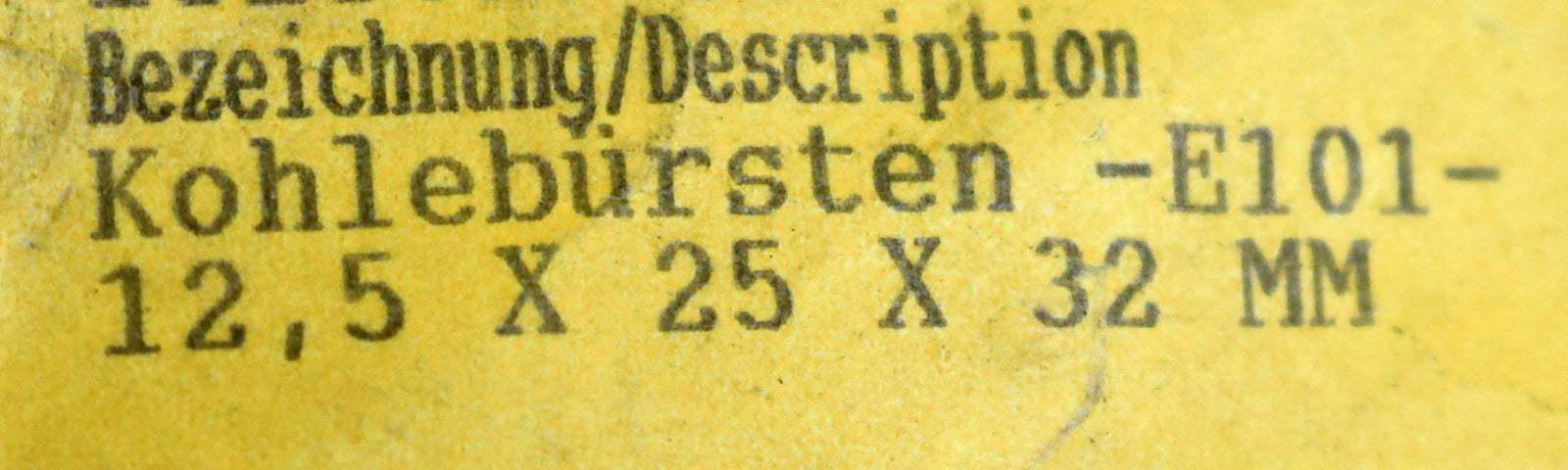 Bild des Artikels SCHUNK-Kohlebürste-Montierte-Zwillingskohlebürste-Typ-119-E101-Maße-12,5x25x32mm