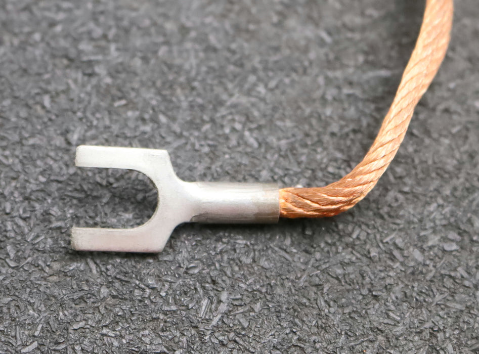 Bild des Artikels CARBONE-Block-Kohlebürste-mit-zwei-Litzen-EGA-16x32x40mm-(t-x-a-x-r)