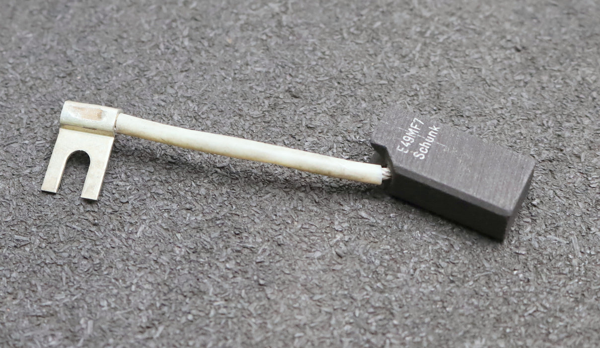 Bild des Artikels SCHUNK-Block-Kohlebürste-mit-einer-Litze-Typ-116-E49MF7-10x16x32mm-(t-x-a-x-r)
