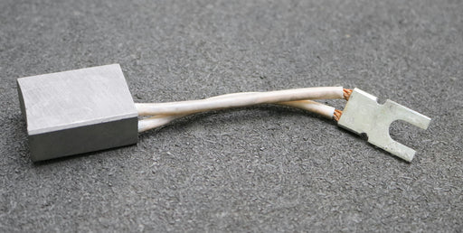Bild des Artikels SCHUNK-Block-Kohlebürste-mit-zwei-Litzen-E54-32x16x40mm-(t-x-a-x-r)-+-Kabelschuh