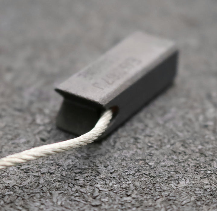 Bild des Artikels CARBONE-Block-Kohlebürste-mit-einer-Litze-EG367J-10x12,5x32mm-(t-x-a-x-r)-