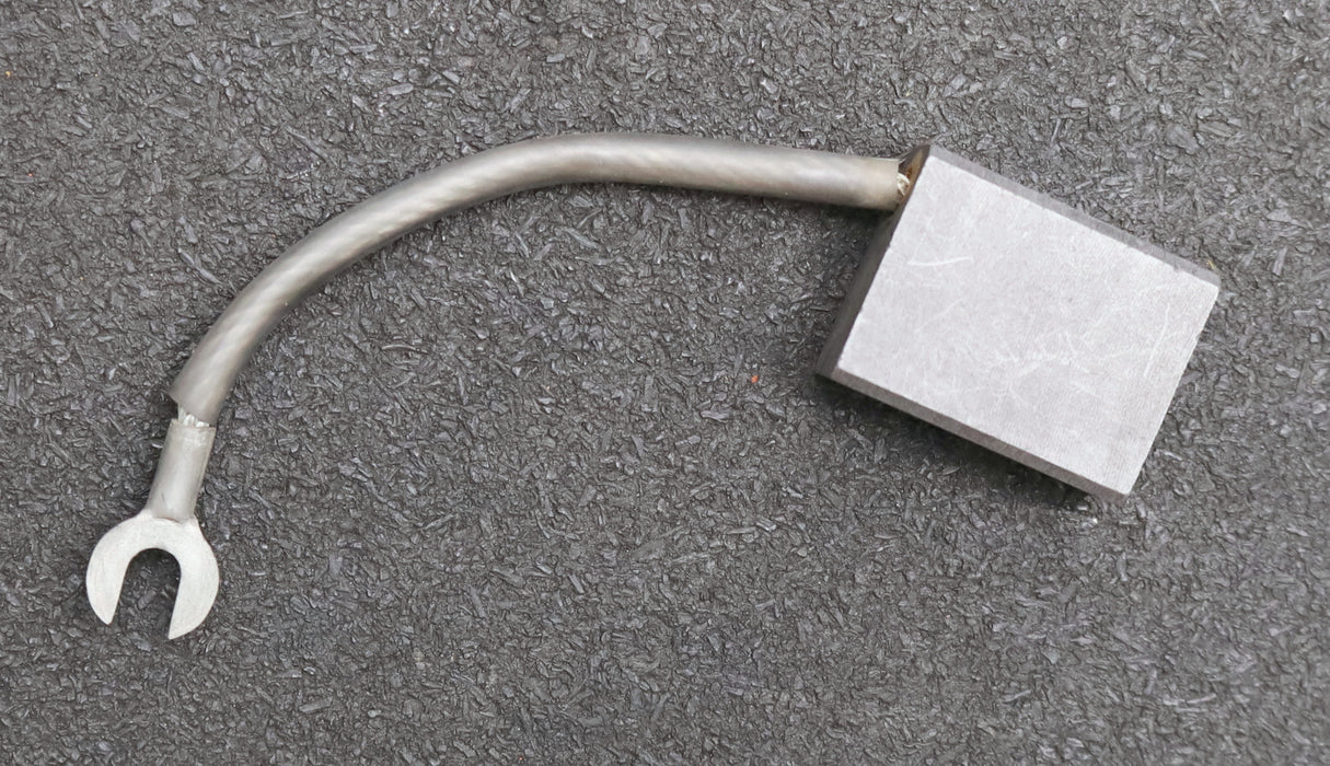 Bild des Artikels CARBONE-Block-Kohlebürste-mit-einer-Litze-EG34D-12,5x25x32mm-(t-x-a-x-r)-