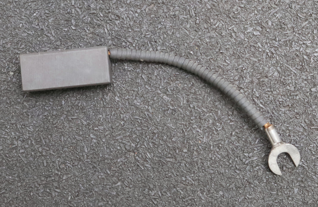 Bild des Artikels CARBONE-Block-Kohlebürste-mit-einer-Litze-EG3397-8x13x30mm-(t-x-a-x-r)