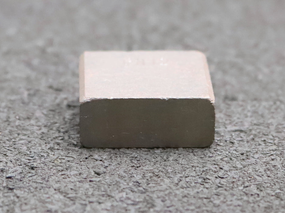 Bild des Artikels R+W-Block-Kohlebürste-ohne-Litze-EN12-10x25x25mm-(t-x-a-x-r)-Carbon-brushes-