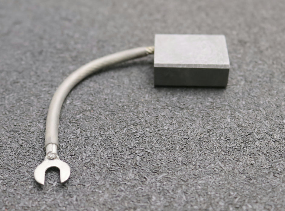 Bild des Artikels CARBONE-Block-Kohlebürste-mit-einer-Litze-EG34D-12,5x25x32mm(t-x-a-x-r)