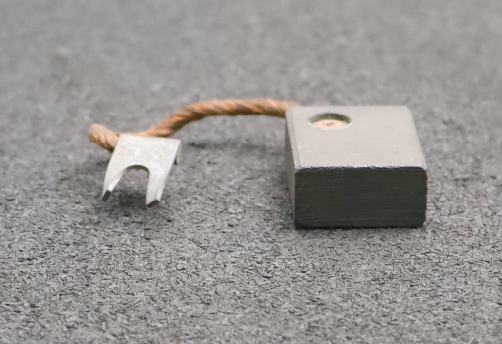 Bild des Artikels R+W-Block-Kohlebürste-mit-einer-Litze-8601-12,5x25x32mm(t-x-a-x-r)