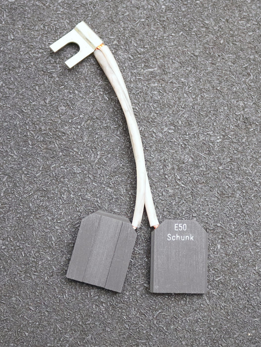 Bild des Artikels SCHUNK-Montierte-Zwillings-Kohlebürste-Typ-119-E50-12,5x25x32mm(t-x-a-x-r)