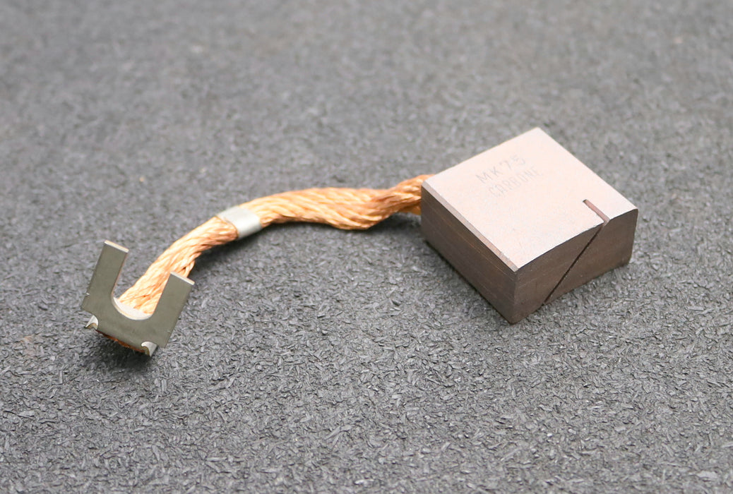 Bild des Artikels CARBONE-Block-Kohlebürste-mit-zwei-Litzen-MK75-32x16x32mm(t-x-a-x-r)-unbenutzt