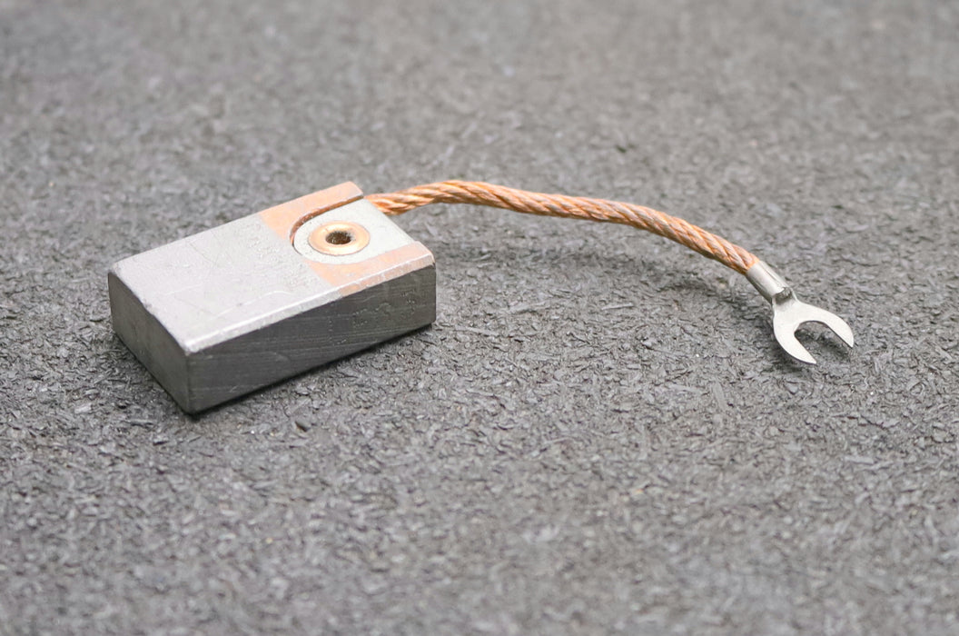 Bild des Artikels CARBONE-Block-Kohlebürste-eine-Litze-LFC3-12,5x20x32mm-(t-x-a-x-r)-unbenutzt