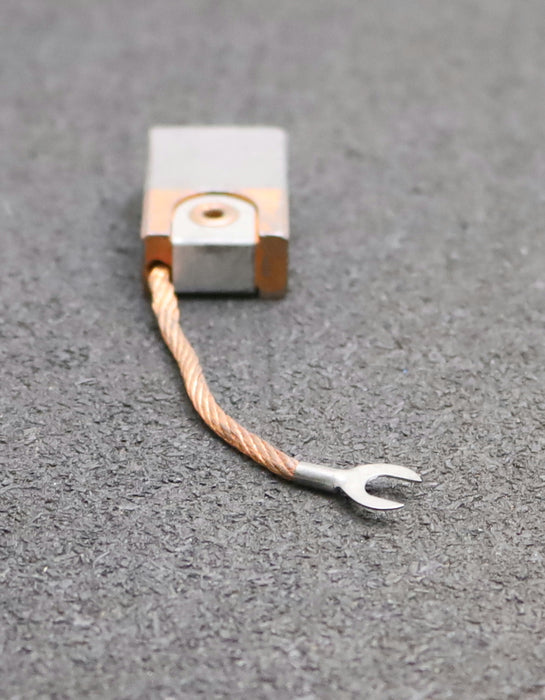 Bild des Artikels CARBONE-Block-Kohlebürste-eine-Litze-LFC3-12,5x20x32mm-(t-x-a-x-r)-unbenutzt