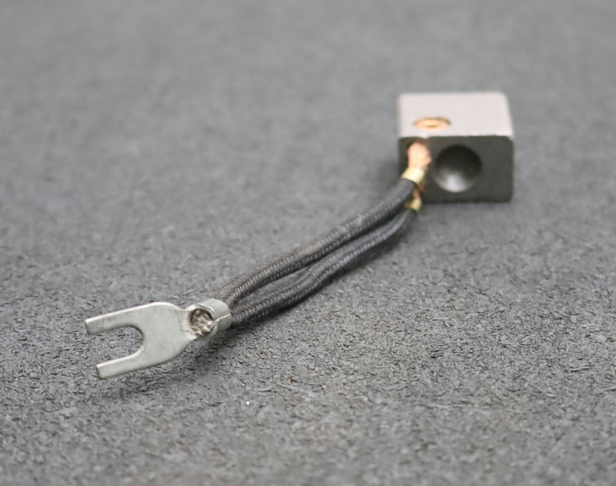 Bild des Artikels CARBONE-Block-Kohlebürste-mit-zwei-Litzen-MK65-16x25x25mm-(t-x-a-x-r)-unbenutzt