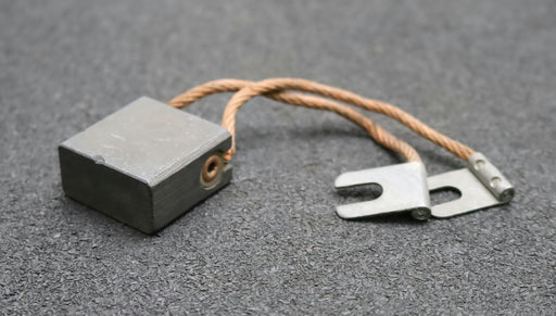 Bild des Artikels BBC-Block-Kohlebürste-mit-zwei-Litzen-15918-16x32x32mm-(t-x-a-x-r)-unbenutzt