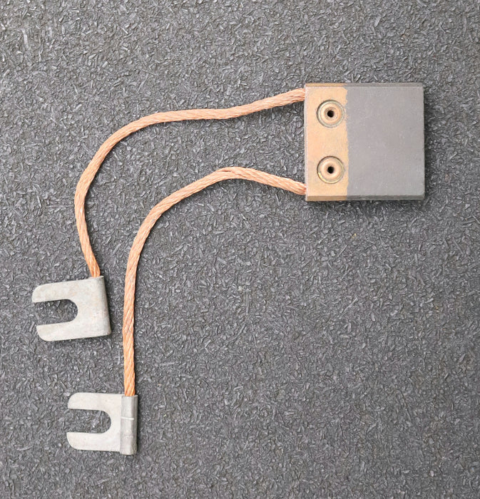 Bild des Artikels Block-Kohlebürste-mit-zwei-Litzen-3397-10x32x32mm-(t-x-a-x-r)-mit-2x-Kabelschuh