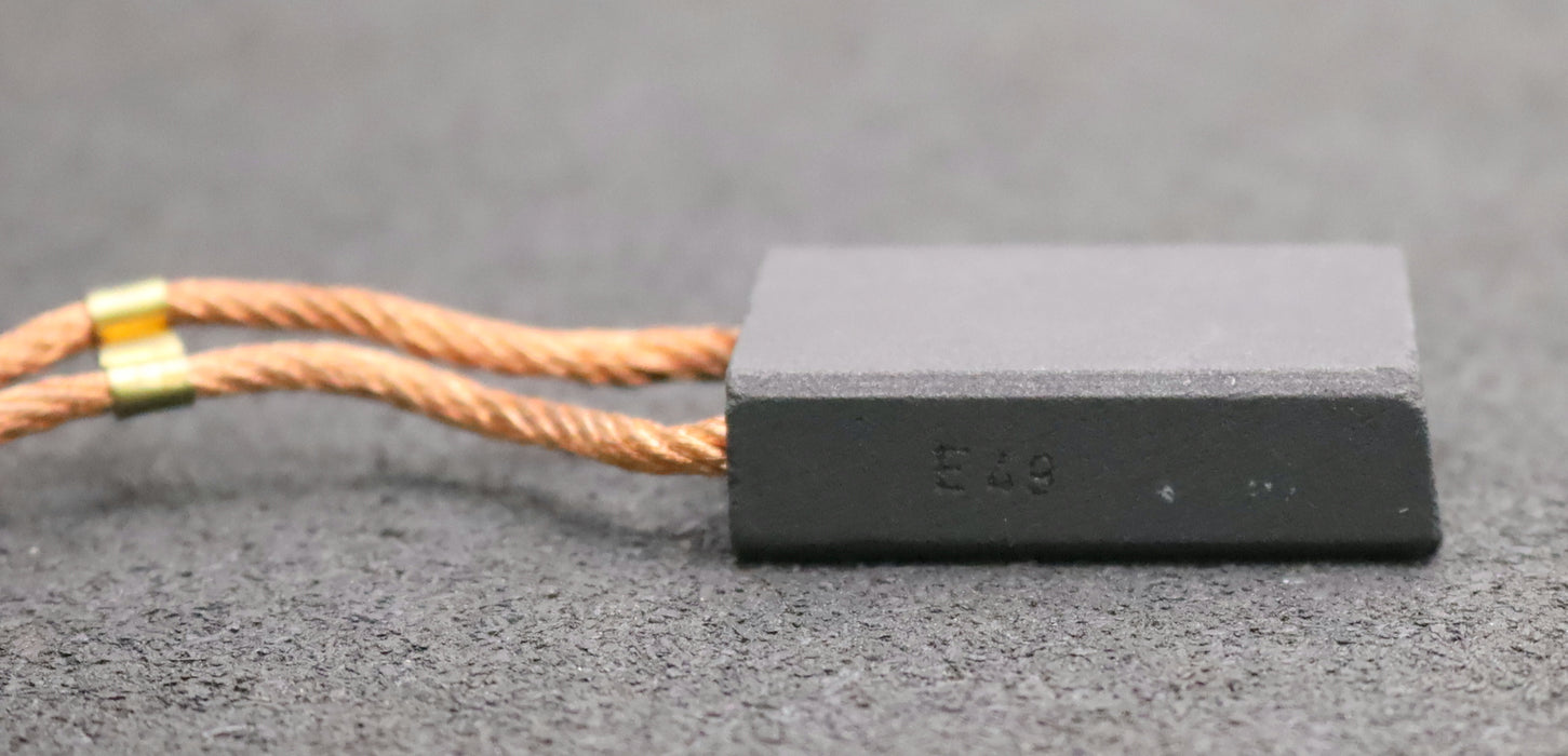 Bild des Artikels SCHUNK-Block-Kohlebürste-mit-zwei-Litzen-E49-12,5x32x45mm-(t-x-a-x-r)-β-100°