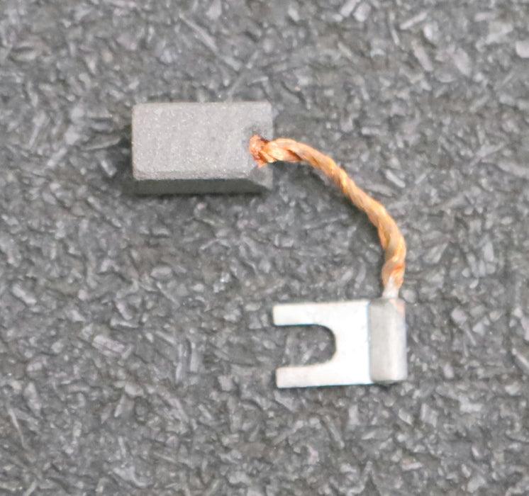 Bild des Artikels 4x-Kleinkohlebürste-K108-6x5x10mm-(t-x-a-x-r)-mit-Kabelschuh-Kabellänge-17mm