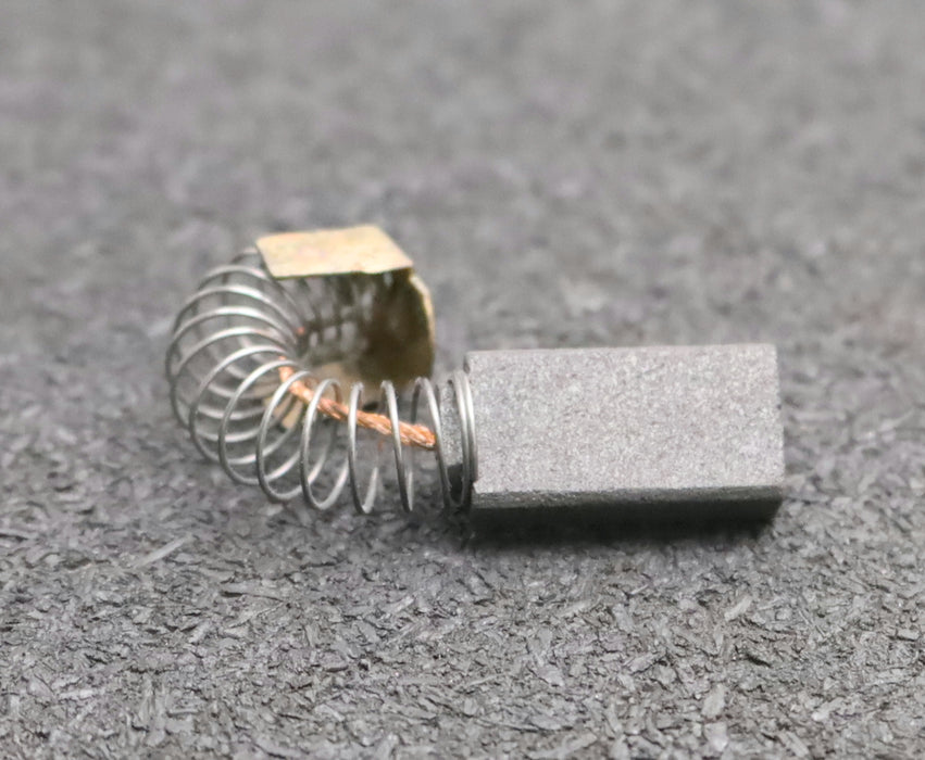 Bild des Artikels 6x-Kleinkohlebürste-KK132-5x10x20mm-(t-x-a-x-r)-mit-Kabel,-Feder-und-Bügel