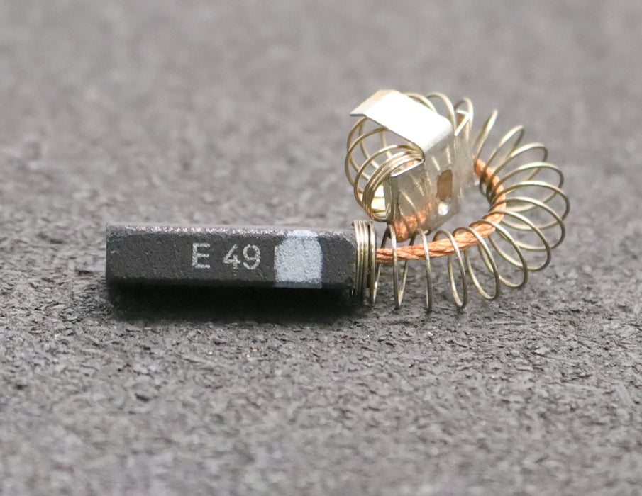 Bild des Artikels 4x-Kleinkohlebürste-E49-6x13x27,5mm-(t-x-a-x-r)-mit-Kabel,-Feder-und-Bügel