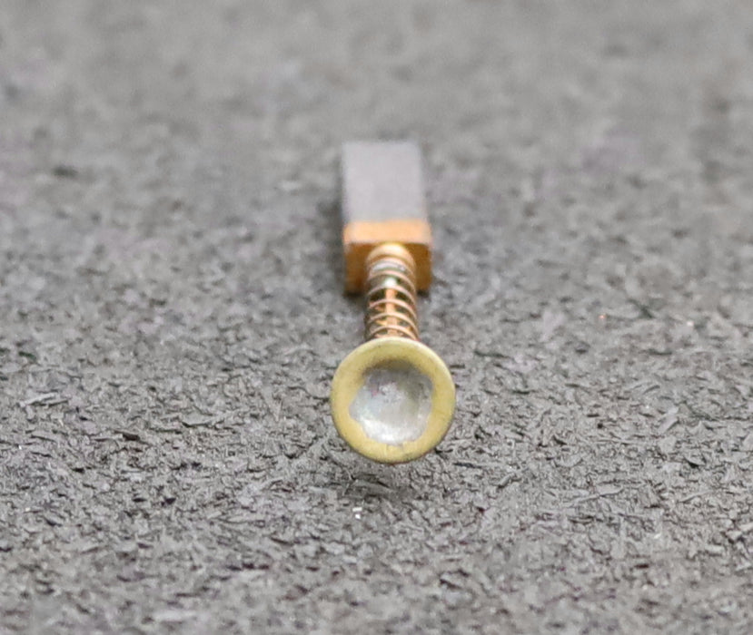 Bild des Artikels 4x-Kleinkohlebürste-4x6x18mm-(t-x-a-x-r)-mit-Kabel-Feder-Teller-Kabellänge-22mm