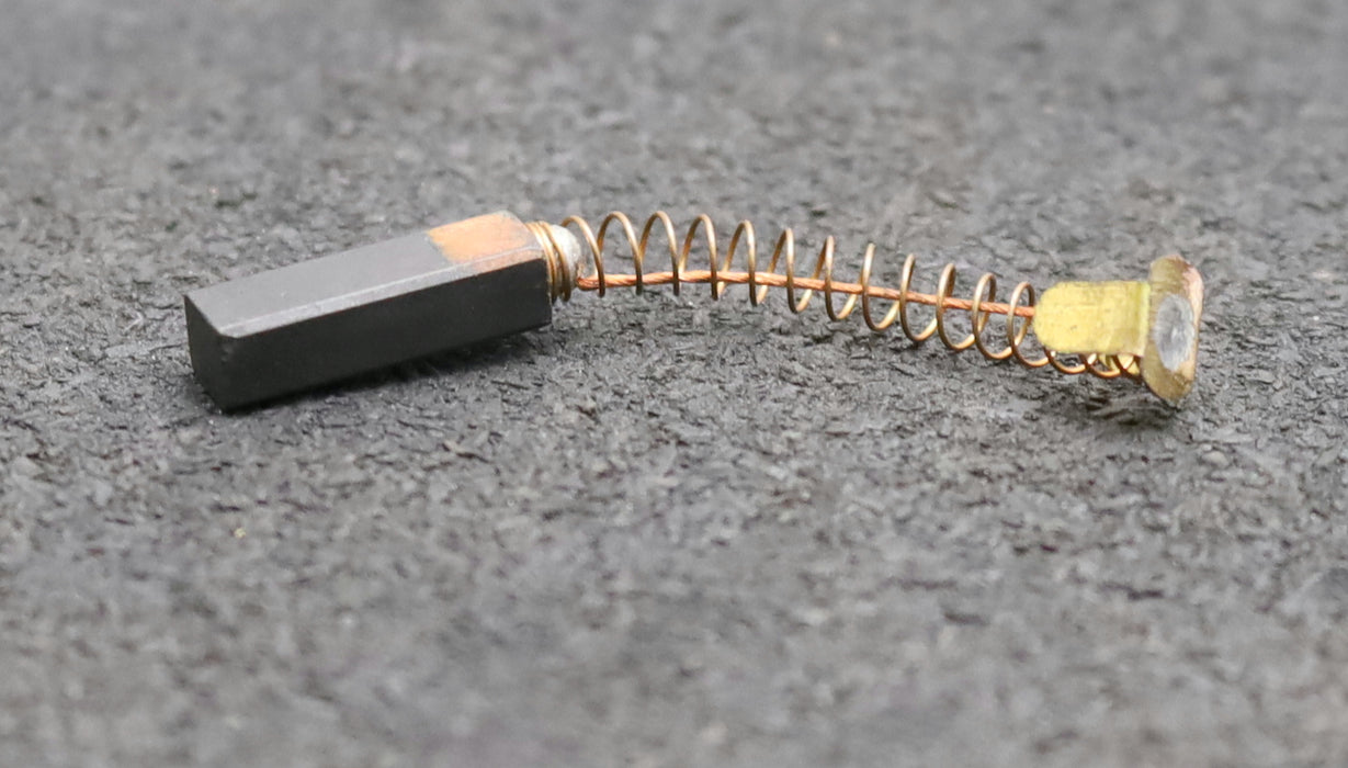 Bild des Artikels 5x-Kleinkohlebürste-5x6x20mm-(t-x-a-x-r)-mit-Kabel,-Feder,-Bügel-Kabellänge-30mm