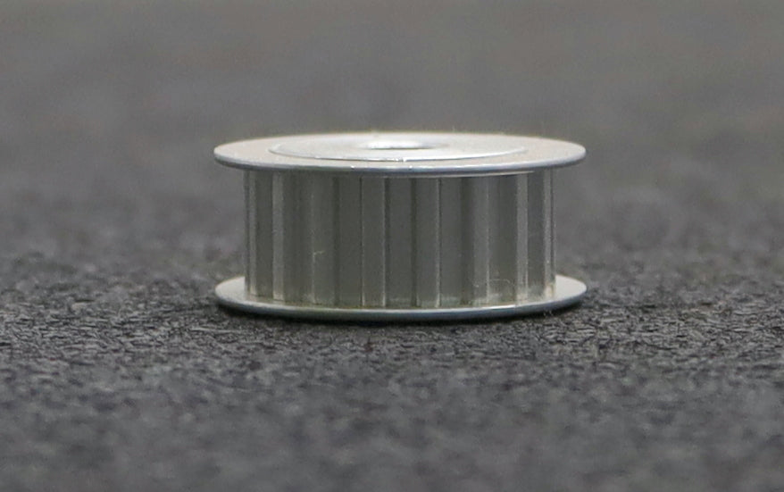 Bild des Artikels Aluminium-Zahnscheibe-Pulley-mit-beidseitiger-Bordscheibe-10-T5/18-Profil:-T5