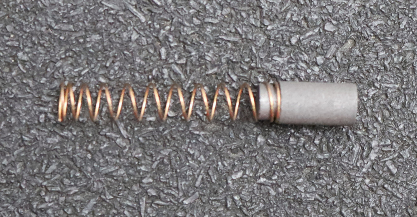 Bild des Artikels 4x-Kleinkohlebürste-Ø6,3x14,3mm(t-x-a-x-r)-ohne-Kabel-mit-Feder-Federlänge-30mm