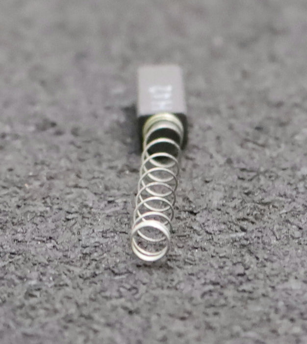Bild des Artikels 6x-Kleinkohlebürste-H42-4,3x5,3x15mm(t-x-a-x-r)-ohne-Kabel-mit-Feder-unbenutzt