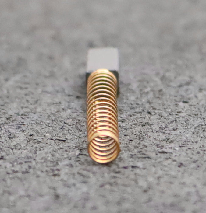 Bild des Artikels 4x-Kleinkohlebürste-4,4x5,4x15,4mm(t-x-a-x-r)-ohne-Kabel-mit-Feder-unbenutzt