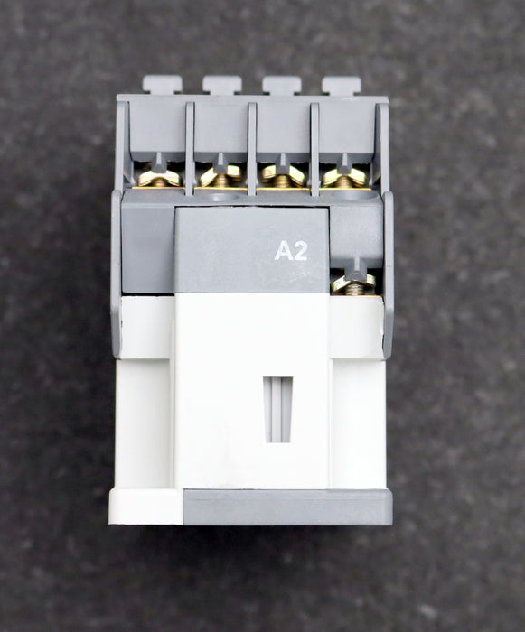 Bild des Artikels ABB-2x-Hilfsschütz-N40E-Ui=690VAC-Ith-16A-gebraucht