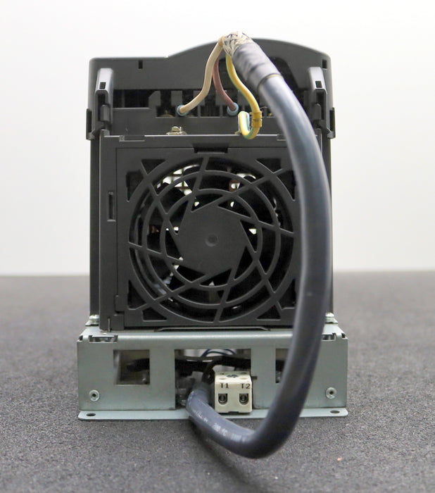 Bild des Artikels SIEMENS-Frequenzumrichter-1,1kW-MICROMASTER-440-6SE6440-2AB21-1BA1+Tastaturmodul