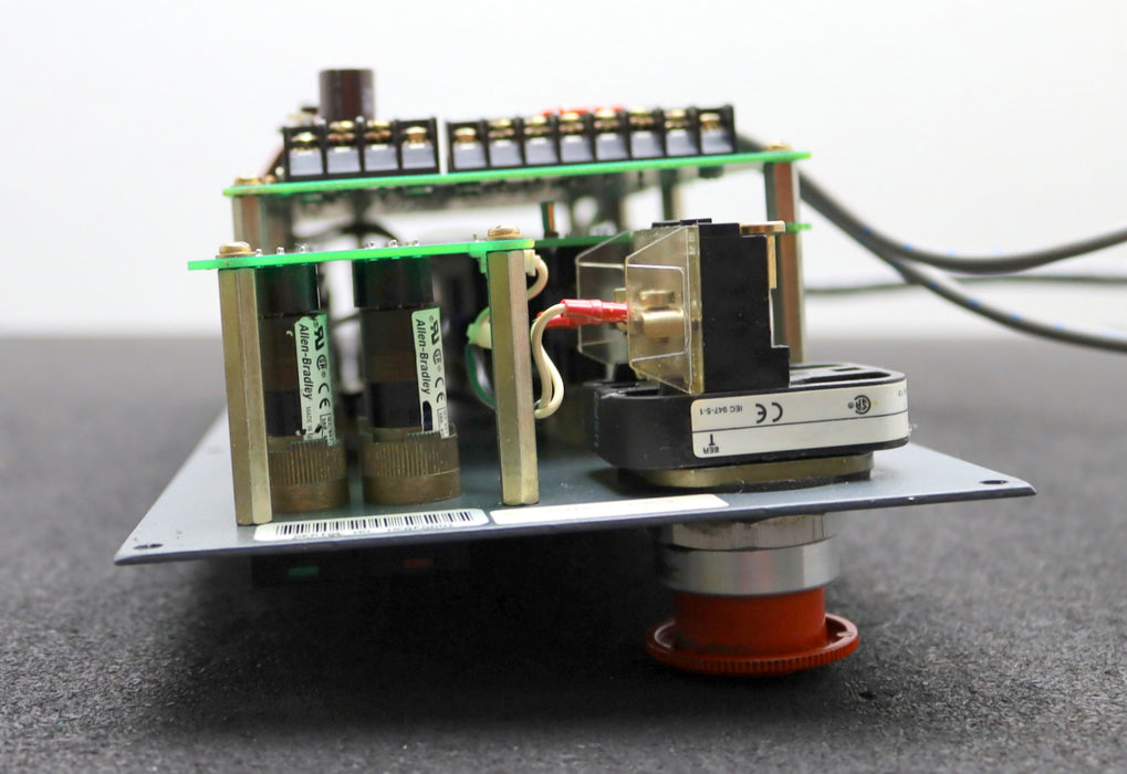 Bild des Artikels ALLEN-BRADLEY-Control-Panel-8520-MTB2-mit-Anschlusskabel-gebraucht