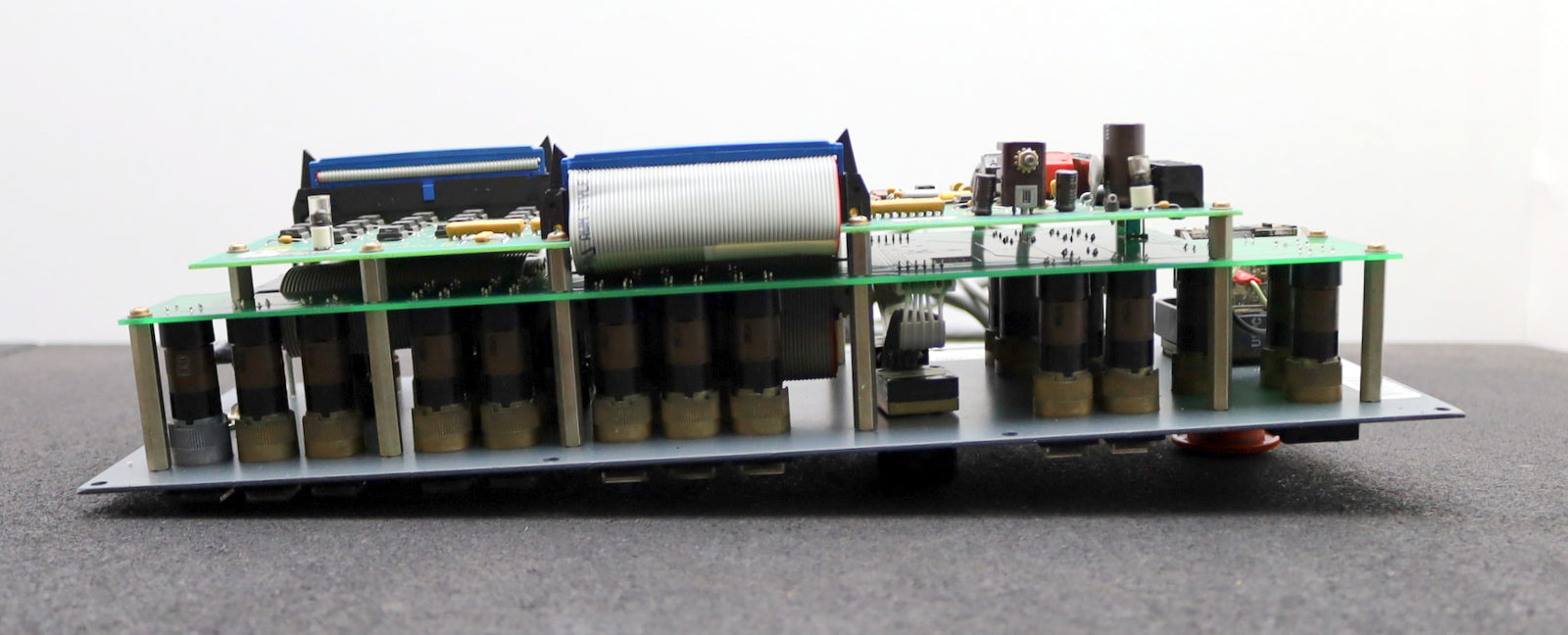 Bild des Artikels ALLEN-BRADLEY-Control-Panel-8520-MTB2-mit-Anschlusskabel-gebraucht