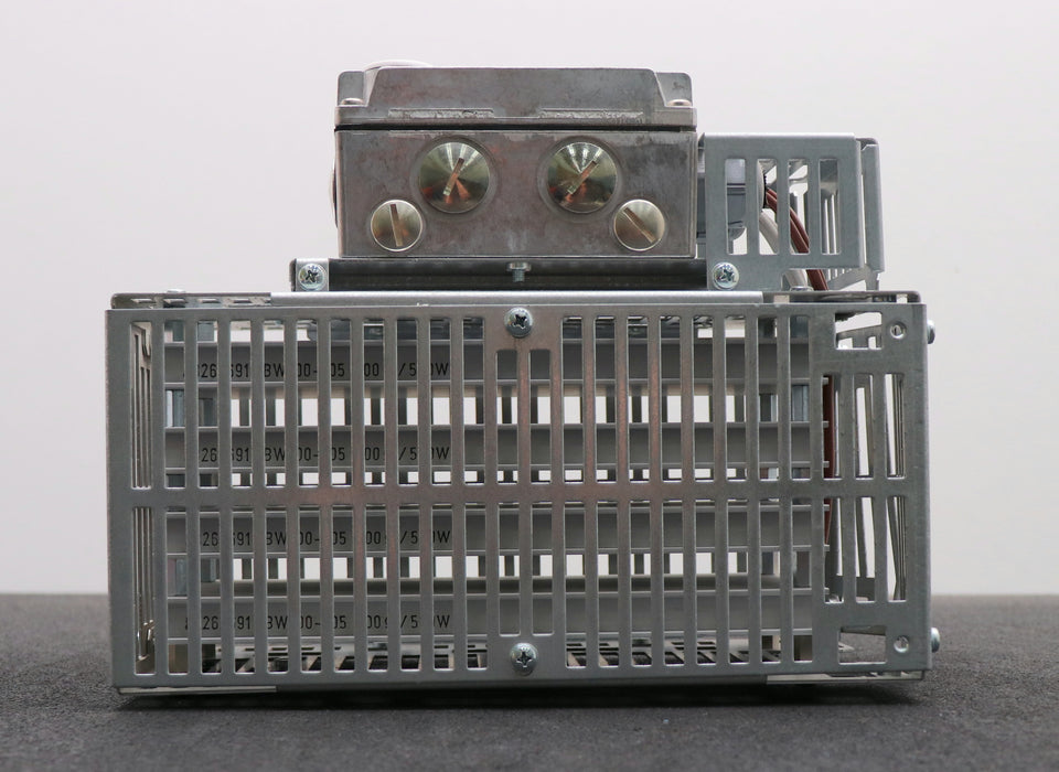 Bild des Artikels SEW-Bremswiderstand-Sach.Nr.-8267901-BW025-015-R-=-25-Ohm-P-=-1,5kW-unbenutzt