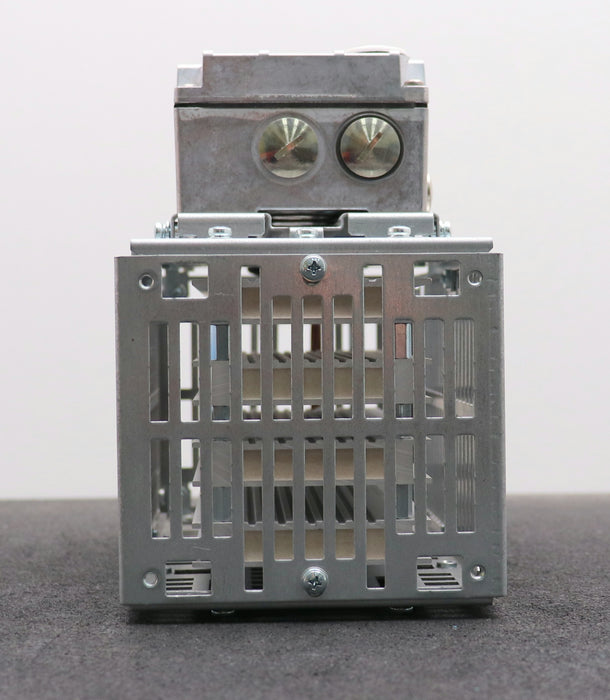 Bild des Artikels SEW-Bremswiderstand-Sach.Nr.-8267901-BW025-015-R-=-25-Ohm-P-=-1,5kW-unbenutzt